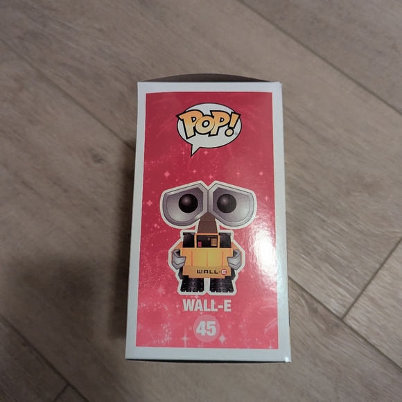 Disney Pop! Wall-E Figure - Picture 3 of 3